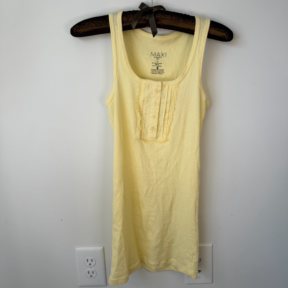 Vintage 90’s yellow embroidered tank top